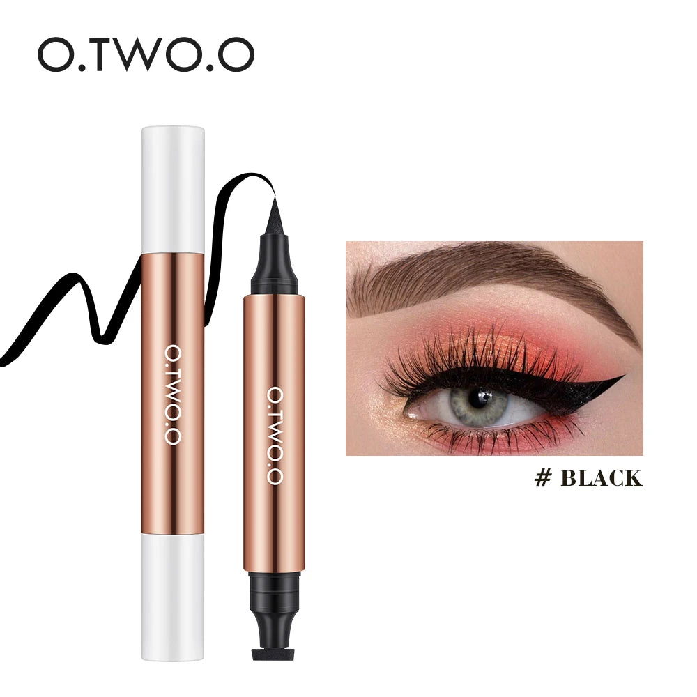 O.TWO.O Double-Ended Eyeliner