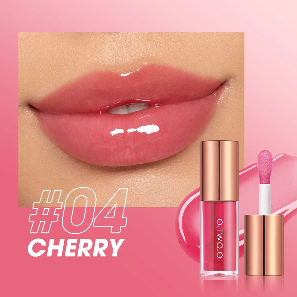 O.TWO.O Lip Plumper Gloss